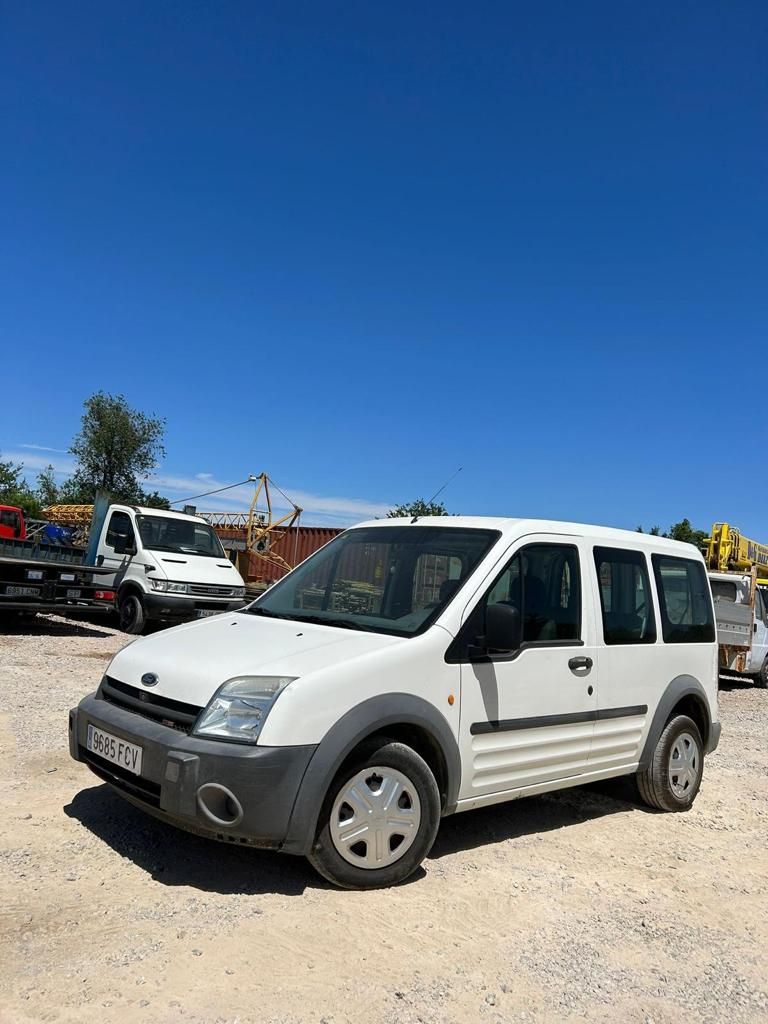 Ford Transit Connect 2006 - foto 1