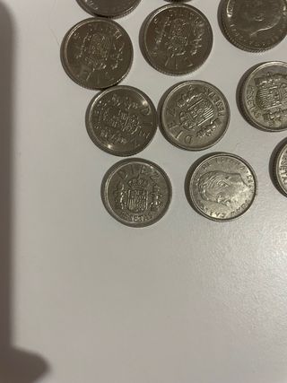 13 monedas de 10 ptas (1983)