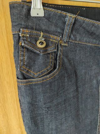 Falda STRADIVARIUS talla 38