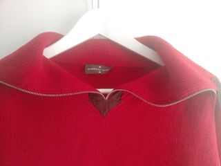 Jersey rojo Roberto Verino