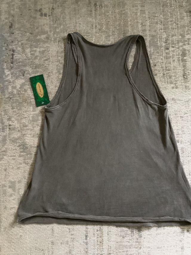 Camiseta con corazón en TU