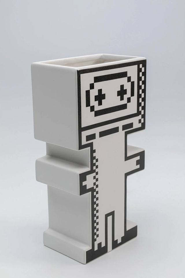 Vaso Robô Pixelado - Original e Divertido