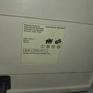 IBM 8565 antiguo retro  i386 para restaurar 