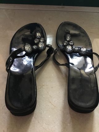 Chanclas negras
