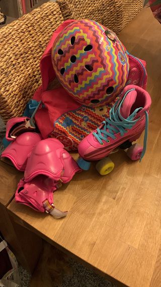 Lote soy Luna Patines, casco, mochila y protector.