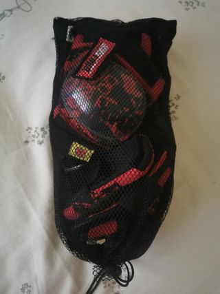 gomitiere, paragomiti, protezione per polsi