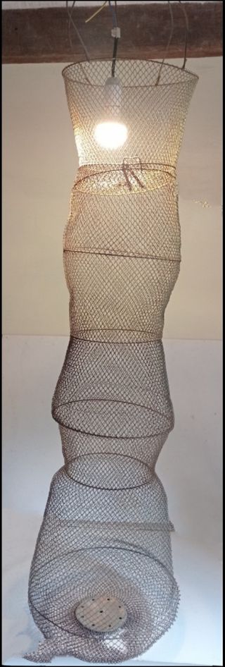 Nasa de pesca antigua veneciana.Convierte lámpara