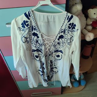Blusa Desigual, muy veraniega.