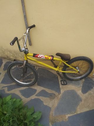 bicicleta bmx