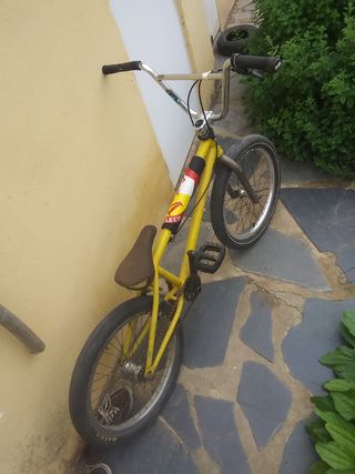 bicicleta bmx