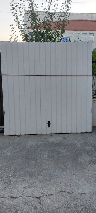 Hojas de puertas basculantes