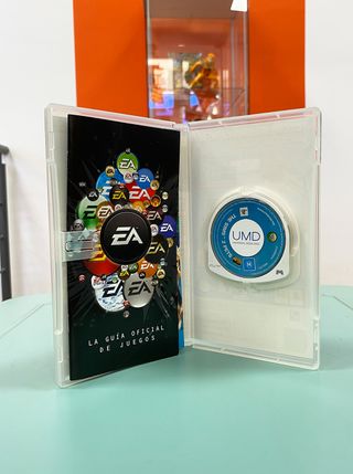 Videojuego PSP Los Sims 2: Mascotas