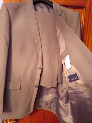 traje de caballero, buena calidad