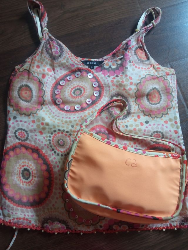 Top y bolso de Cold Alaska