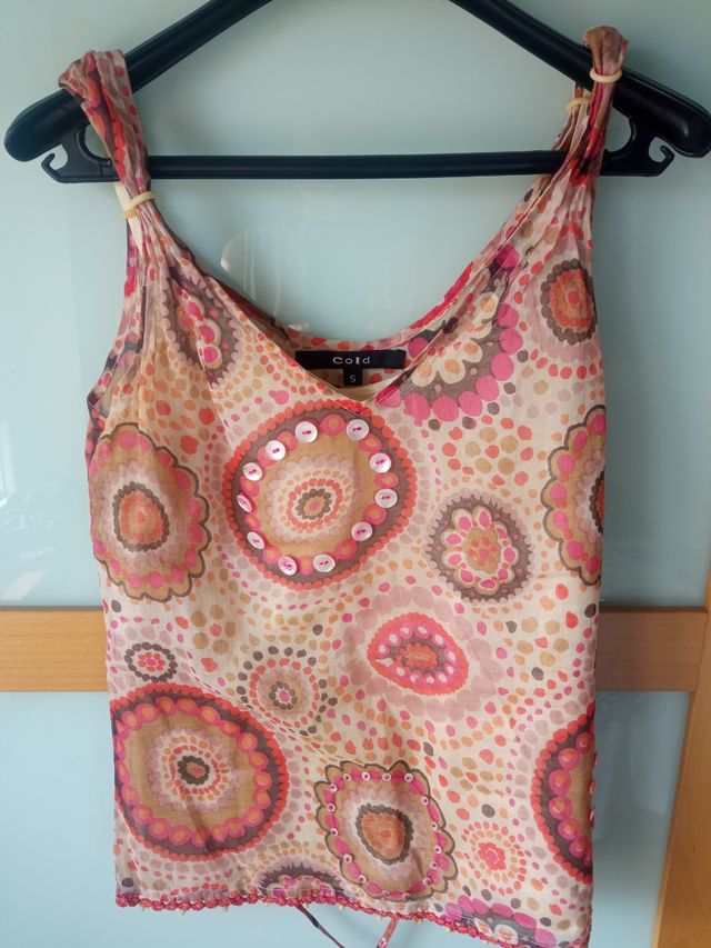 Top y bolso de Cold Alaska