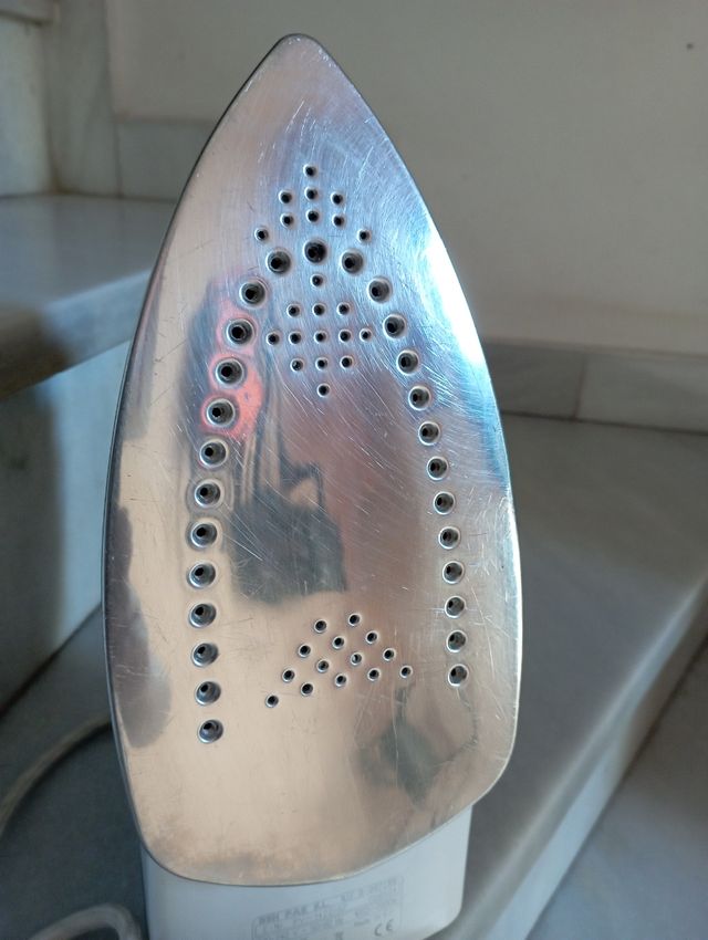 Plancha de vapor Ufesa