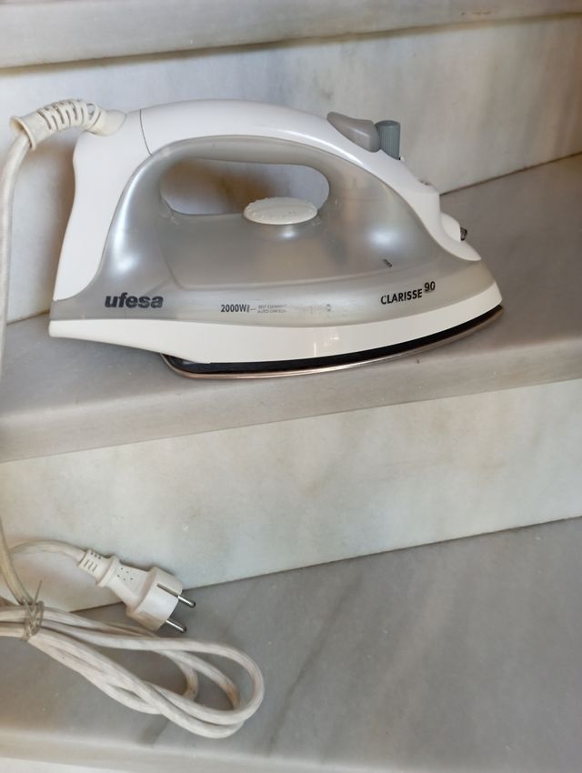 Plancha de vapor Ufesa