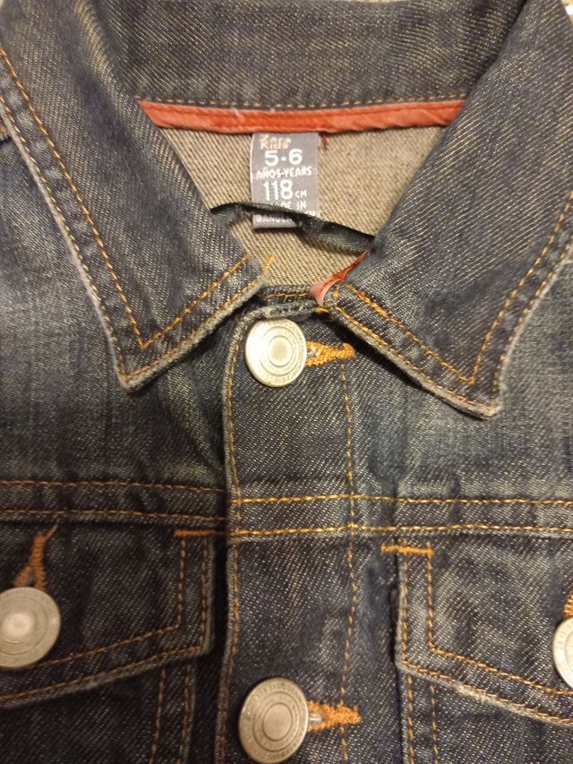Chaqueta vaquera talla 5 - 6