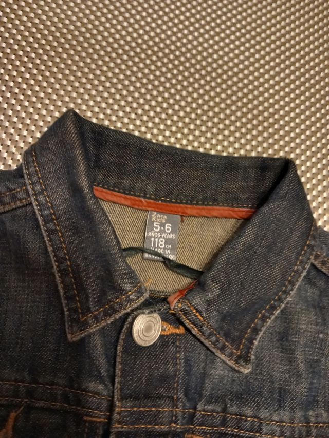 Chaqueta vaquera talla 5 - 6