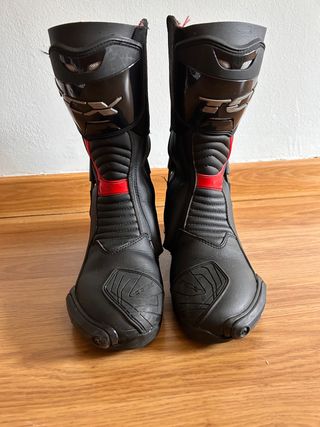 EQUIPACION COMPLETA alpinestar traje casco botas