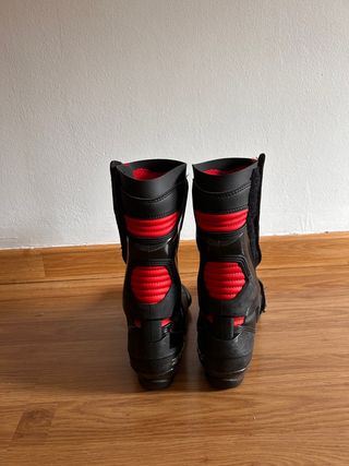 EQUIPACION COMPLETA alpinestar traje casco botas