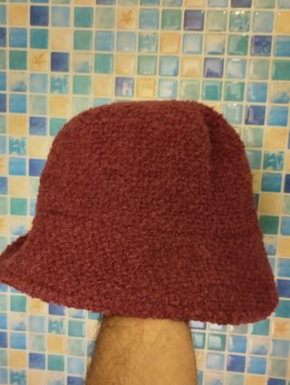 Gorro fucsia.Contorno 56/60cm.