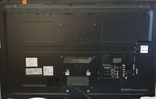 Televisor LED 42" LG 42LE8500