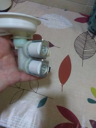 Bomba de entrada de agua lavadora indesit