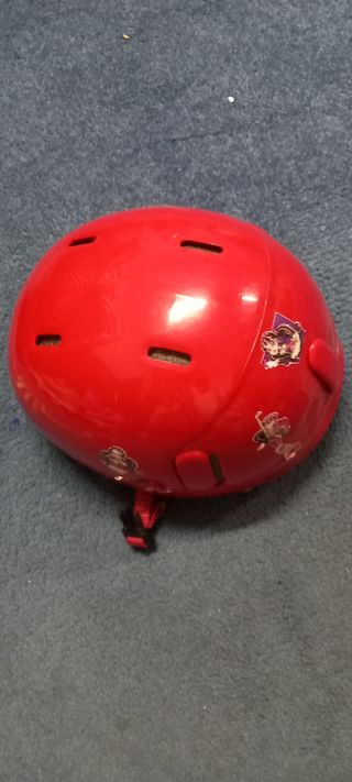2 cascos para niñ@s