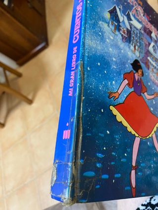 Un gran libro de cuentos de Andersen