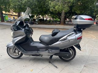 Se vende Suzuki Burgman Executive 650