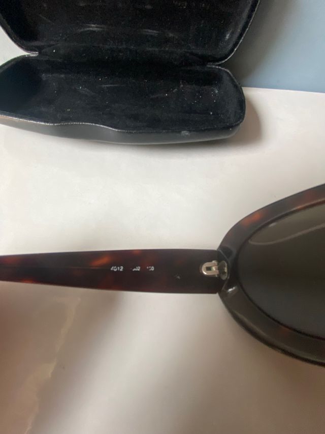 Occhiali da sole Emanuel Ungaro usati 