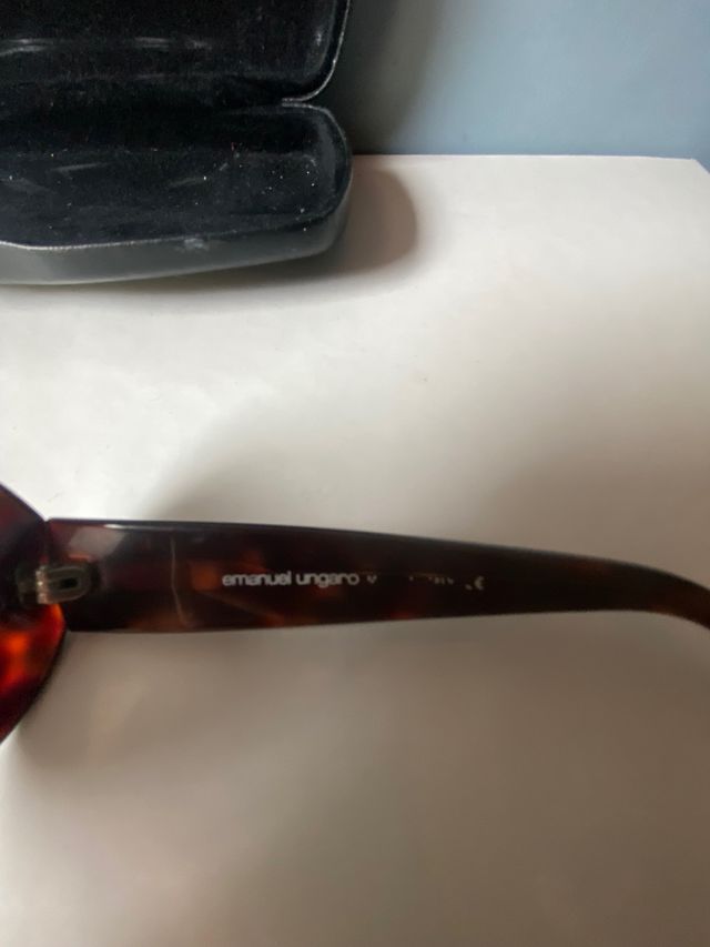 Occhiali da sole Emanuel Ungaro usati 