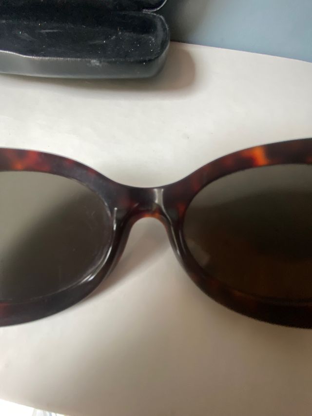 Occhiali da sole Emanuel Ungaro usati 