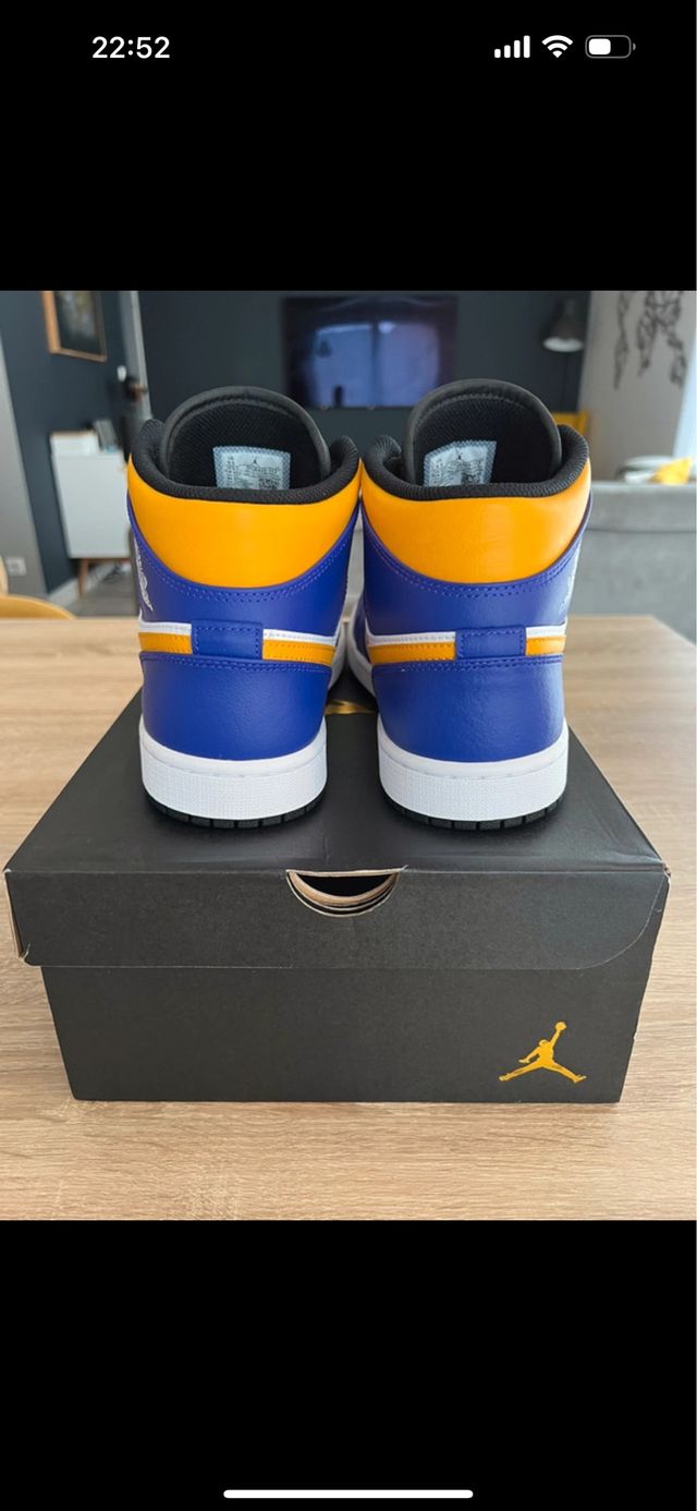 Nike jordan 1 mid lakers 47,5