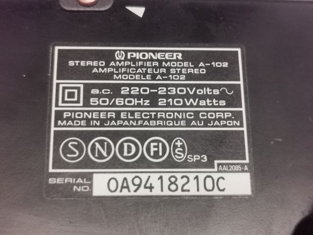 Amplificador Pioneer + pareja altavoces Pioneer