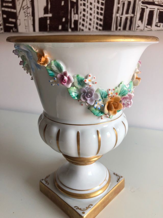 Linda jarra porcelana Artibus