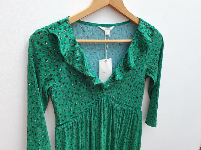 VESTIDO SPRINGFIELD VERDE FLORES TALLA M NUEVO