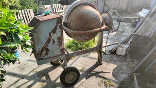 Hormigonera Umacon U160 eléctrica monofasica