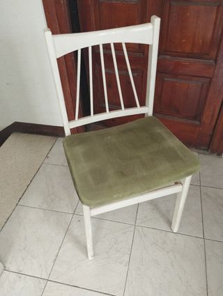 silla de madera vintage