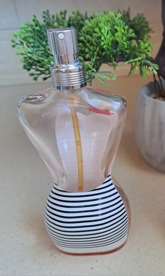 Profumo vuoto Gaultier, edizione limitata.