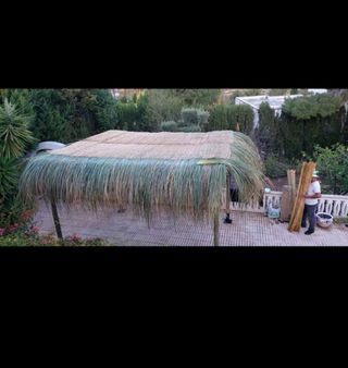 se hacen sombrillas de brezo esparto mimbre y carr