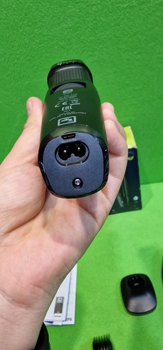 Philips Barbero Serie 5000 Recortadora 00375E