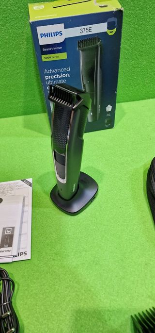 Philips Barbero Serie 5000 Recortadora 00375E