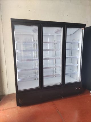 VITRINA MURAL SUPERMERCADO