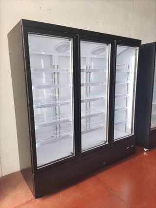 VITRINA MURAL SUPERMERCADO