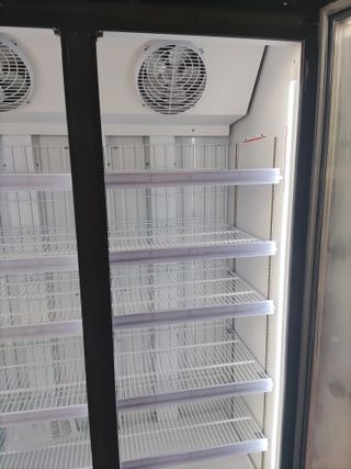 VITRINA CONGELACIÓN DOS PUERTAS