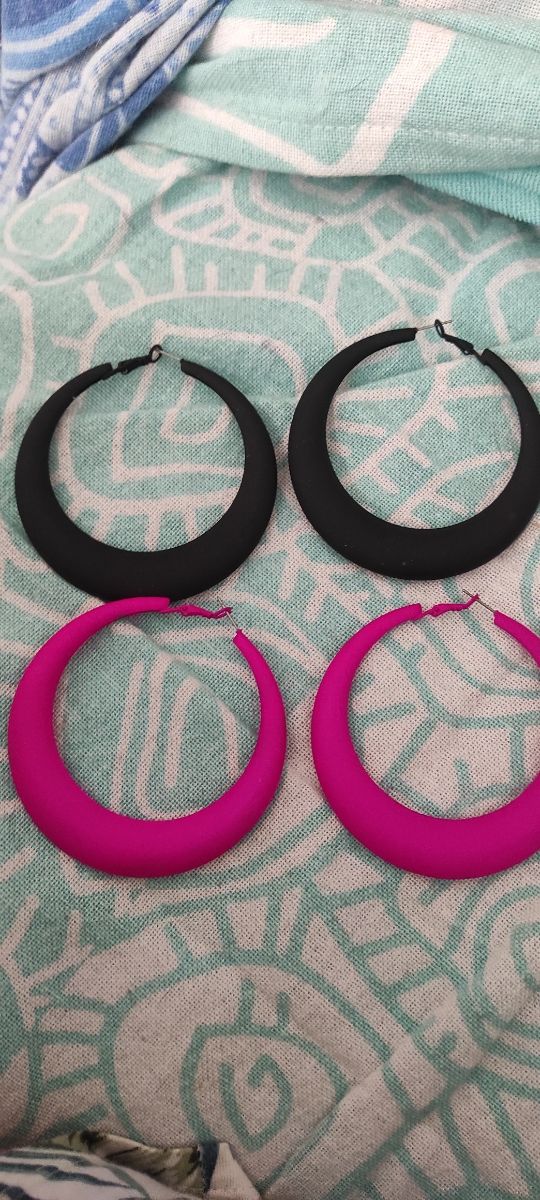 aros de colores grandes