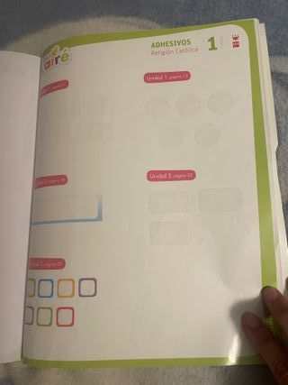 Libro religión y libro lectura