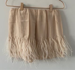 Falda mini plumas Zara